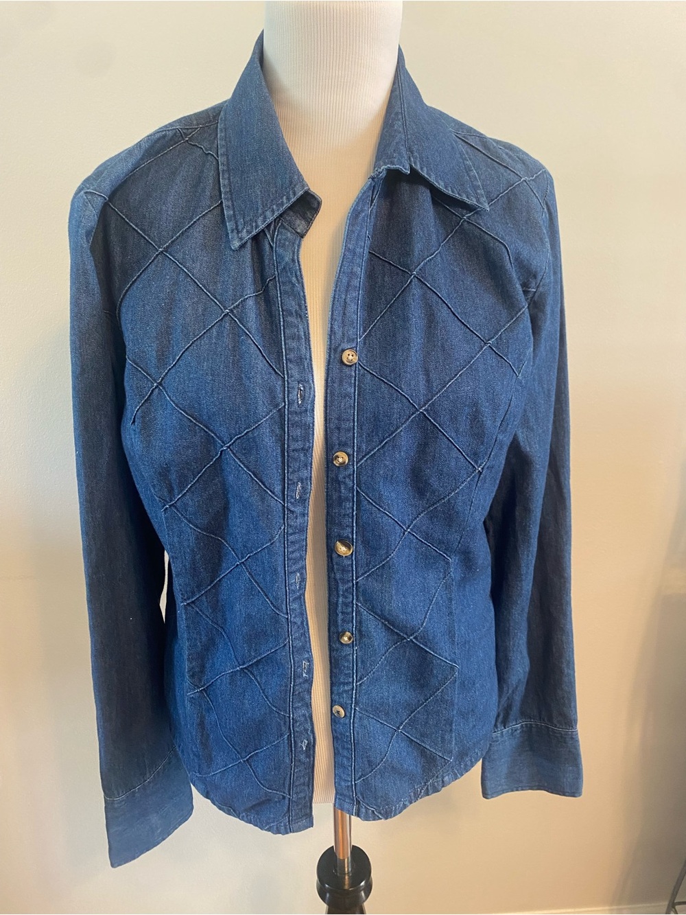 Diamond Quilted Denim Shirt Jacket Medium Wash Button Up Shacket